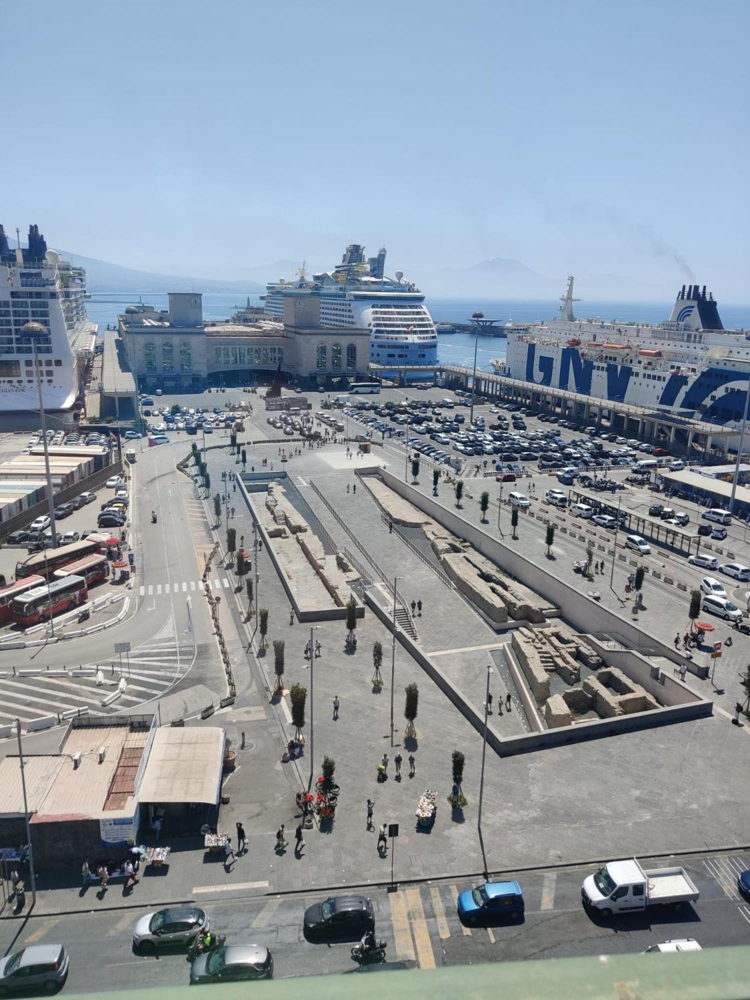 La Casa Sulla Nuvola Duomo Centro Storico Di Napoli Apartment Ngoại thất bức ảnh